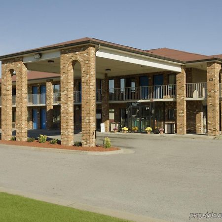 Americas Best Value Inn - Chesapeake Exterior photo